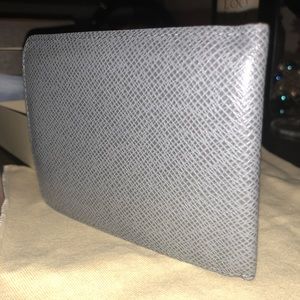 Louis Vuitton Men’s Wallet - SOLD